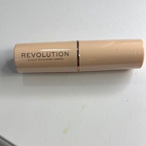*FINAL PRICE* Makeup Revolution Cream Foundation in Shade F11